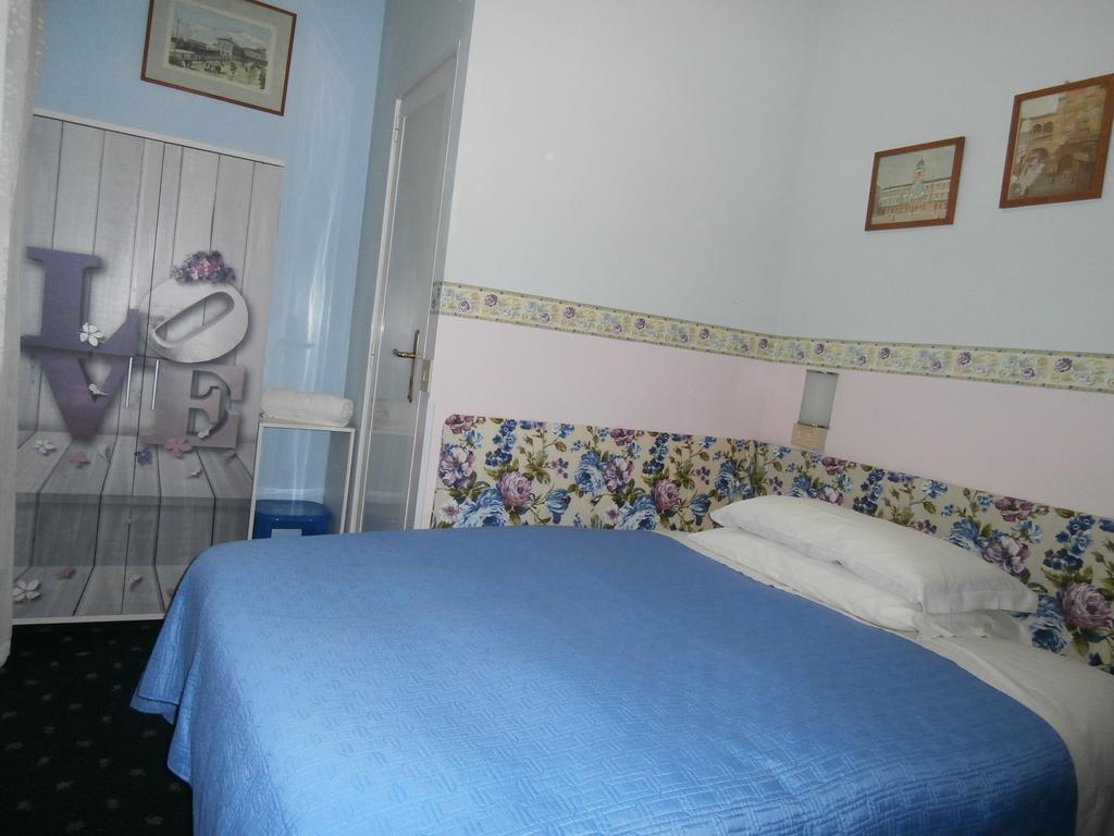 Albergo Junior Padua Rum bild