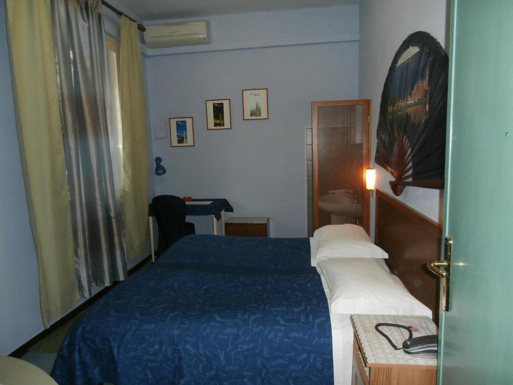 Albergo Junior Padua Rum bild